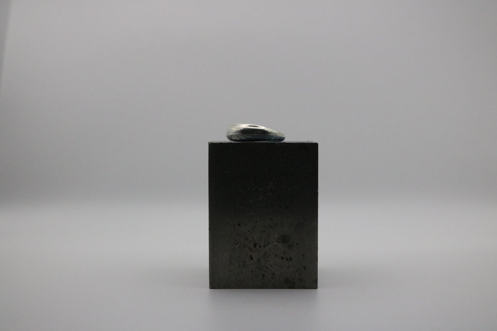 Curve Ring