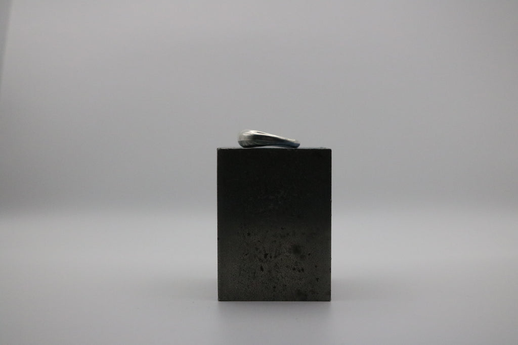 Curve Ring
