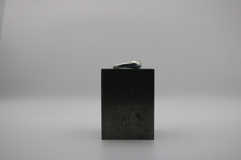 Curve Ring